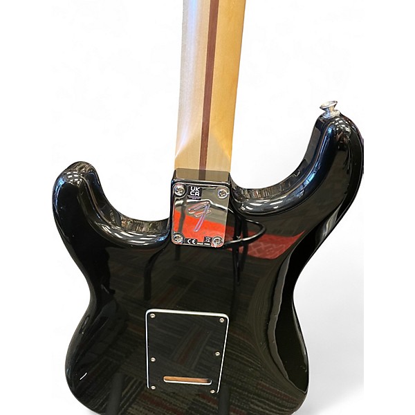 Used Fender Special Edition Player Stratocaster Black Solid Body Electric Guitar