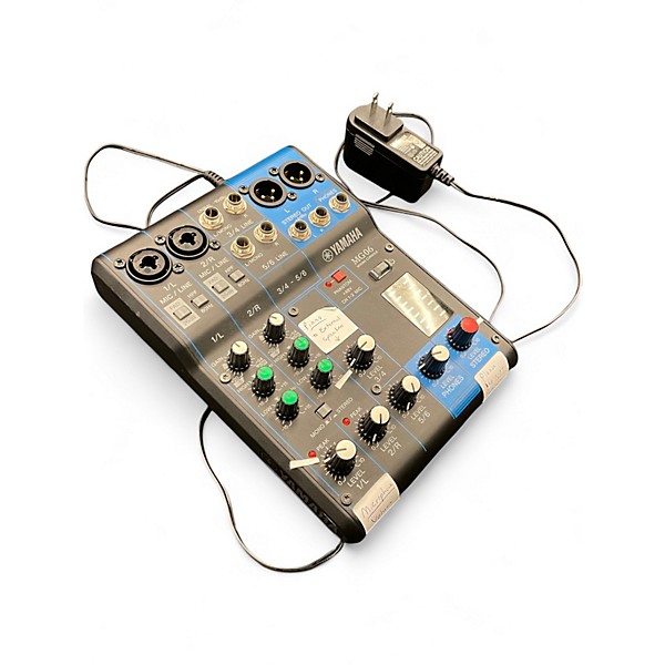 Used Yamaha MG06 Powered Mixer