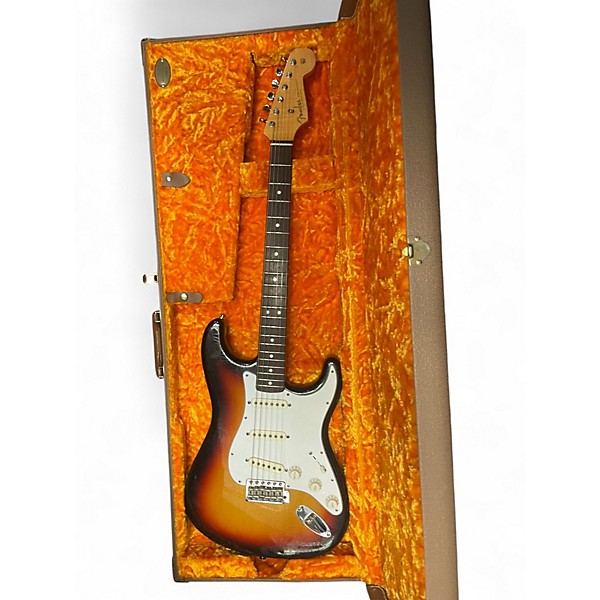 Used Fender 64 STRATOCASTER 2 Color Sunburst Solid Body Electric Guitar