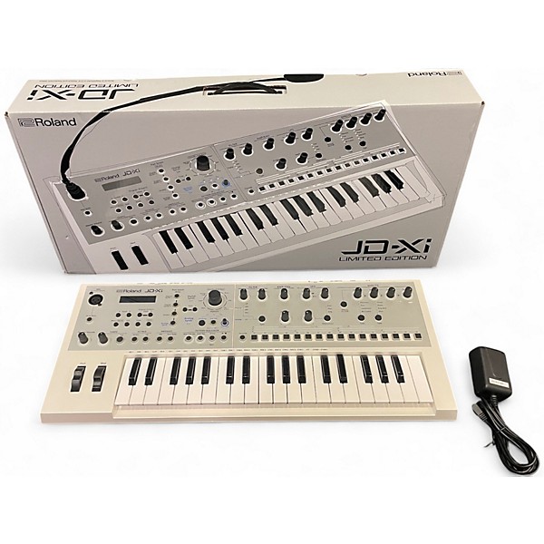 Used Roland JD-Xi (Limited Edition White) Synthesizer