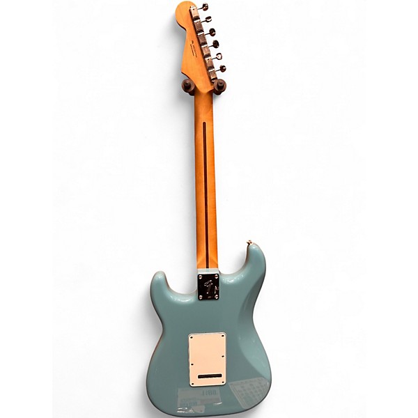 Used Fender Player Stratocaster HSS AQUATONE Solid Body Electric Guitar