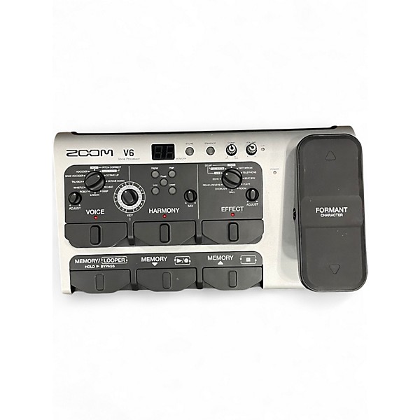 Used Zoom v6 vocal processor Vocal Processor