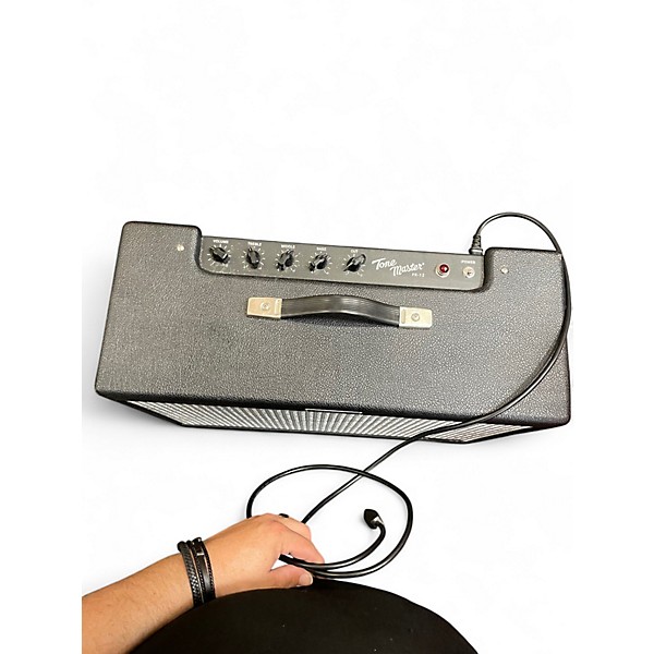 Used Fender tone master fr 12 Guitar Combo Amp