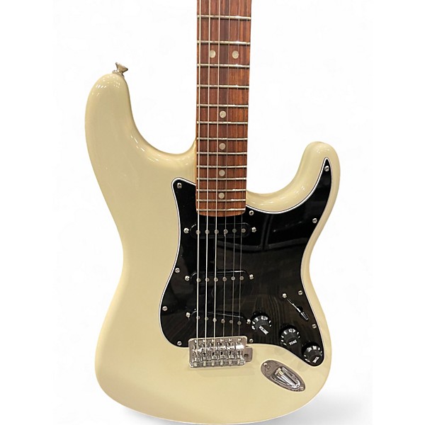 Used Fender STRATOCASTER Marshmallow White Solid Body Electric Guitar