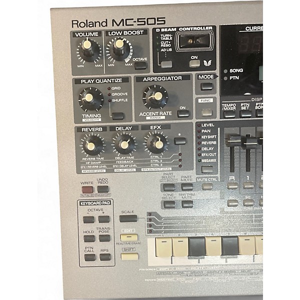 Used Roland MC-505 GROOVEBOX Production Controller
