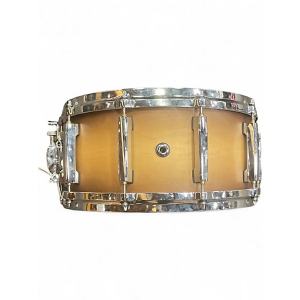 Used Pearl 14in Masters Maple Complete Snare 2 Color Sunburst Drum