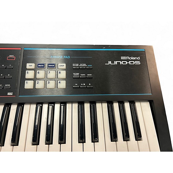Used Roland JUNO-DS Synthesizer
