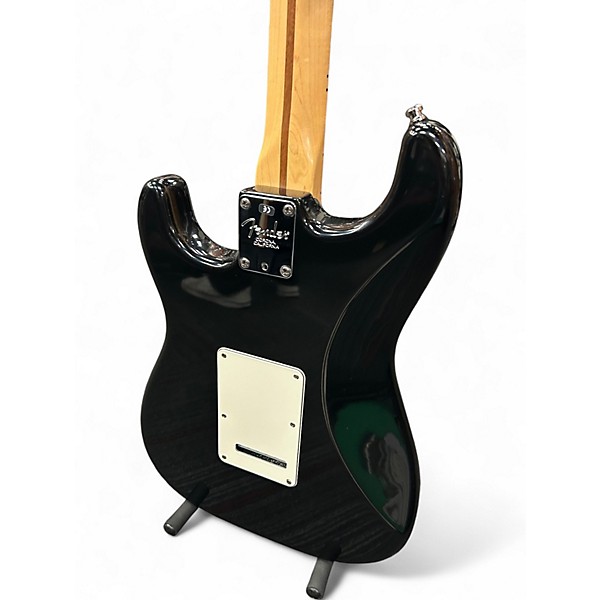 Used Fender  AMERICAN STRAT BLK Solid Body Electric Guitar