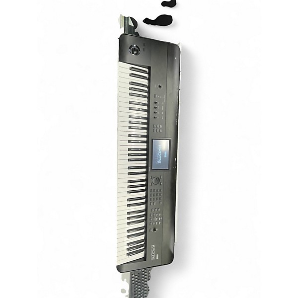 Used KORG Krome 73 Key Keyboard Workstation