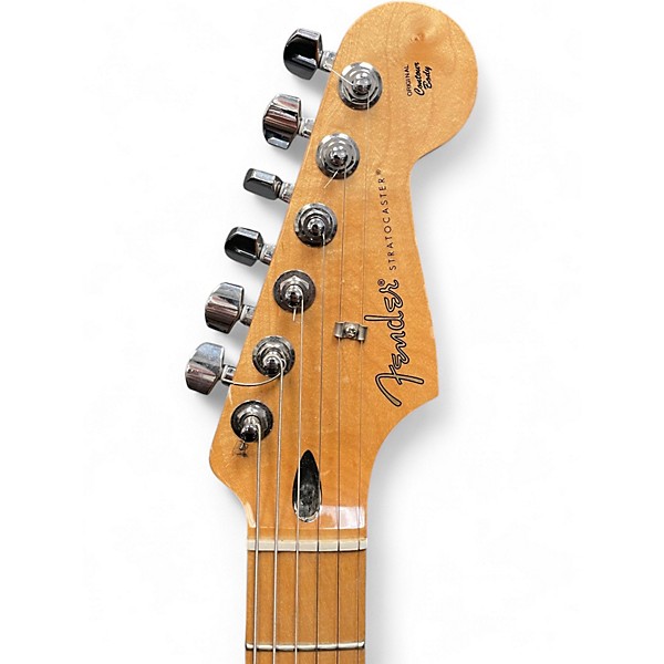 Used Fender Player Stratocaster white Solid Body Electric Guitar