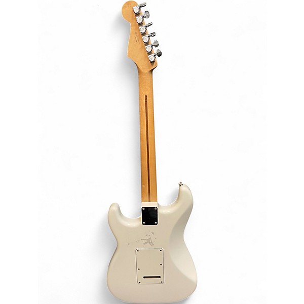 Used Fender Player Stratocaster white Solid Body Electric Guitar