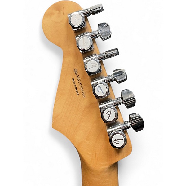 Used Fender Player Stratocaster white Solid Body Electric Guitar
