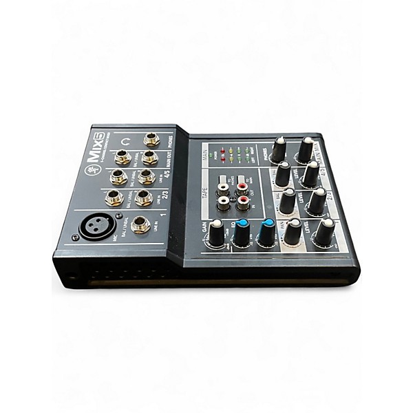 Used Mackie mix 5 Unpowered Mixer