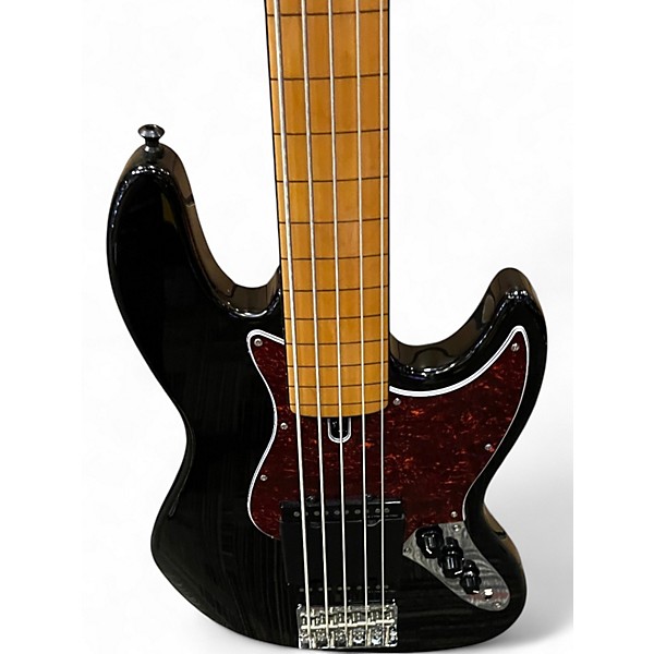 Used Sire MARCUS MILLER V5 FRETLESS Black Electric Bass Guitar