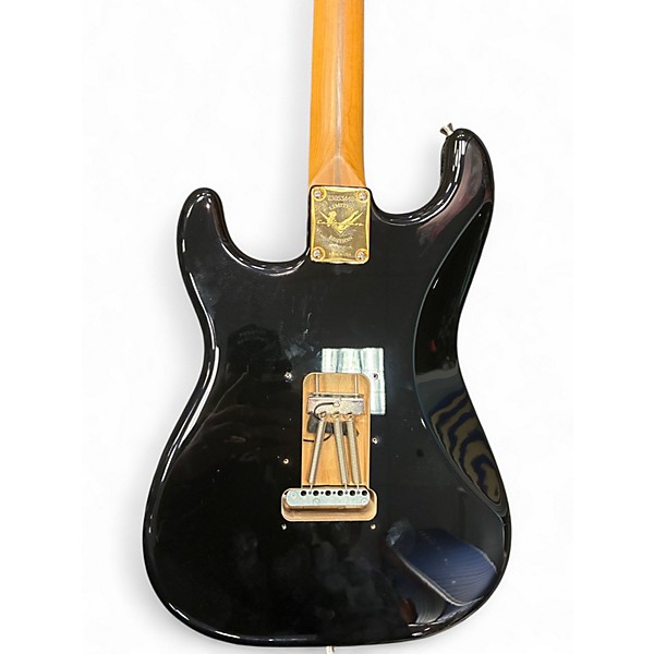 Used 2023 Fender PLAYER ROASTED STRATOCASTER BLACK Solid Body Electric Guitar