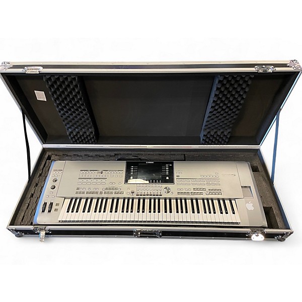 Used Yamaha Tyros 5 76 Key Arranger Keyboard