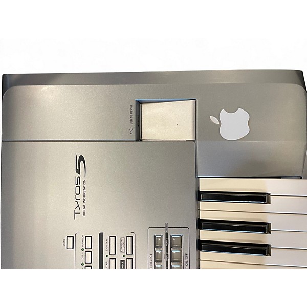 Used Yamaha Tyros 5 76 Key Arranger Keyboard