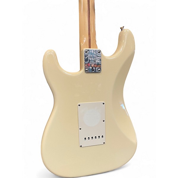 Used 2005 Fender Artist Series Eric Clapton Stratocaster Olympic White Solid Body Electric Guitar
