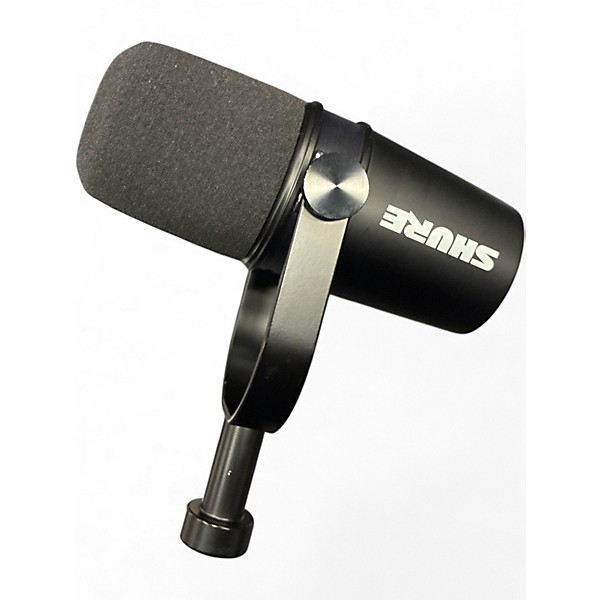 Used Shure MV7X Dynamic Microphone