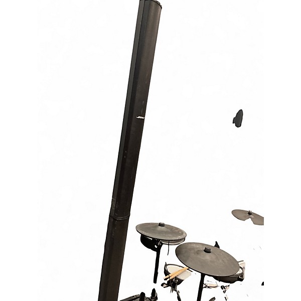 Used Bose L1 Model II Powered Speaker