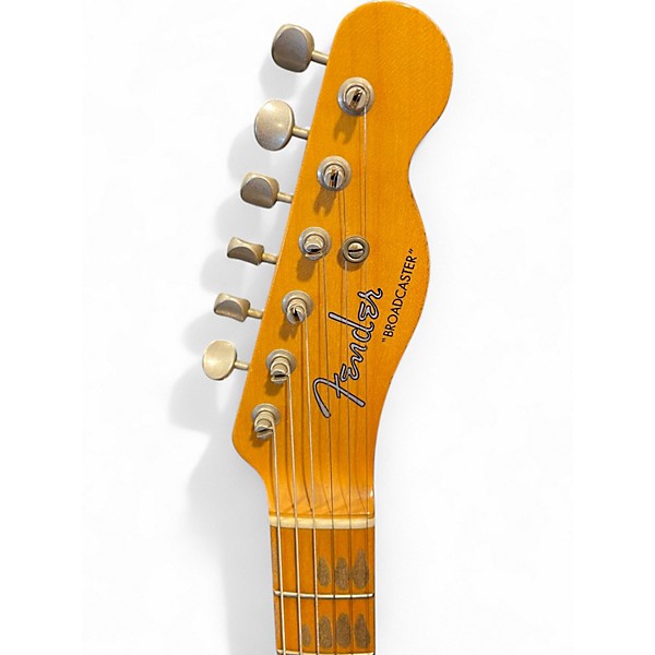 Used 2020 Fender Custom Shop 70th Anniversary Broadcaster Heavy Relic Heavy Relic Blonde Solid Body Electric Guitar