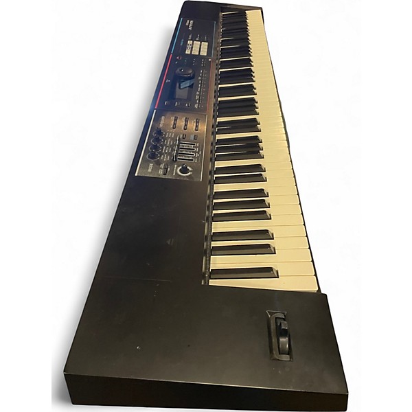 Used Roland JUNO DS 88 Keyboard Workstation