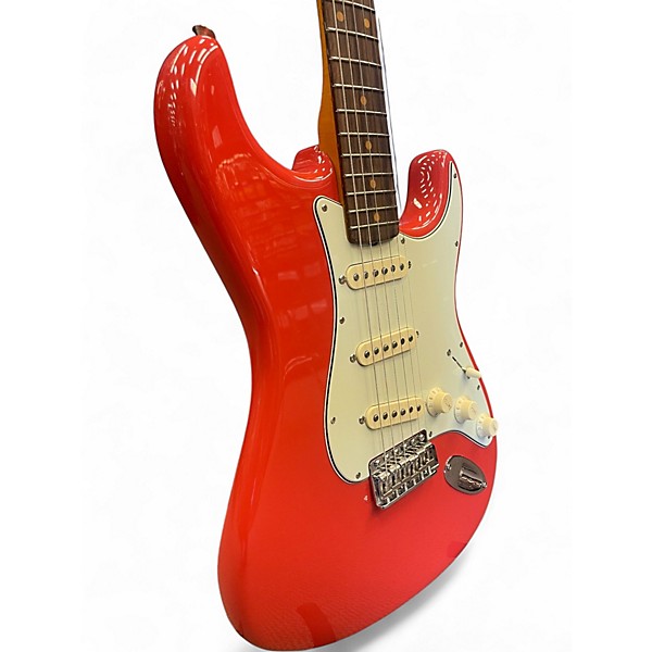 Used Fender AMERICAN VINTAGE II 1961 STRATOCASTER Fiesta Red Solid Body Electric Guitar