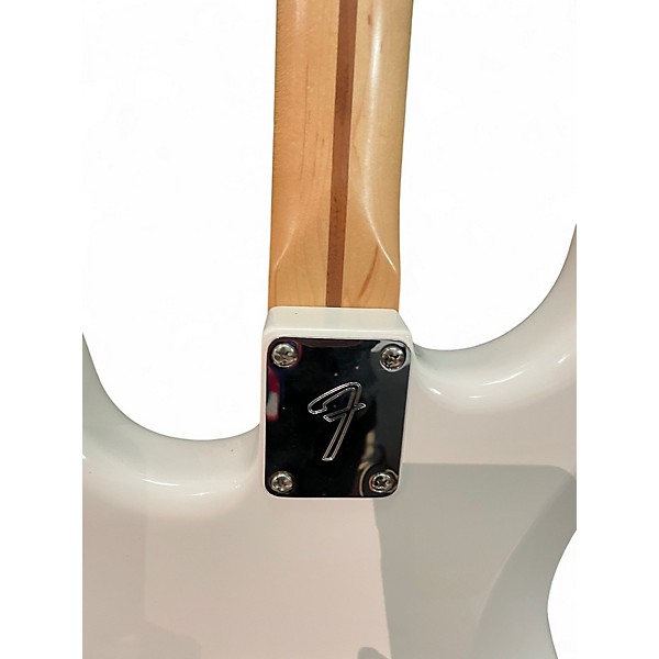 Used Fender player stratocaster white Solid Body Electric Guitar
