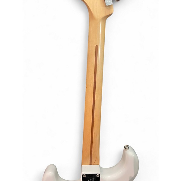 Used Fender player stratocaster white Solid Body Electric Guitar