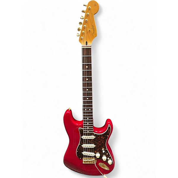 Used Fender Deluxe Stratocaster Candy Apple Red Solid Body Electric Guitar