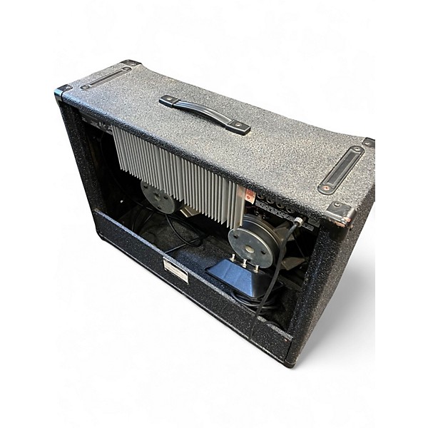 Used Peavey CLASSIC CHORUS 212 Guitar Combo Amp