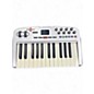 Used M-Audio Oxygen 8 V2 25 Key MIDI Controller thumbnail