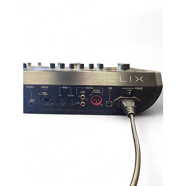 Used Line 6 Helix Floor Effect Processor