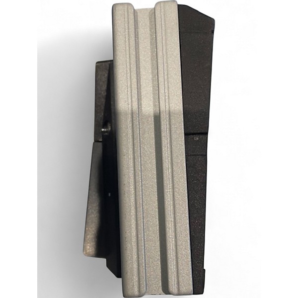 Used BOSS FS6 Dual Footswitch Sustain Pedal