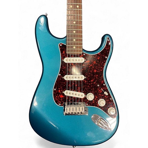 Used 1998 Fender American Standard Stratocaster Ocean Turquoise Solid Body Electric Guitar
