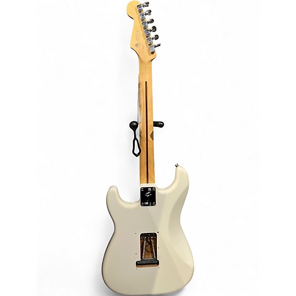 Used Fender Player Stratocaster WHITE Solid Body Electric Guitar