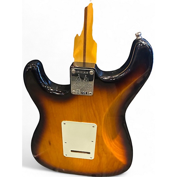 Used Fender Vintage Hot Rod '50s Stratocaster 2 Color Sunburst Solid Body Electric Guitar