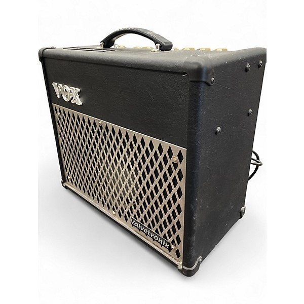 Used VOX Valvetronix VT15 15W 1x8 Guitar Combo Amp