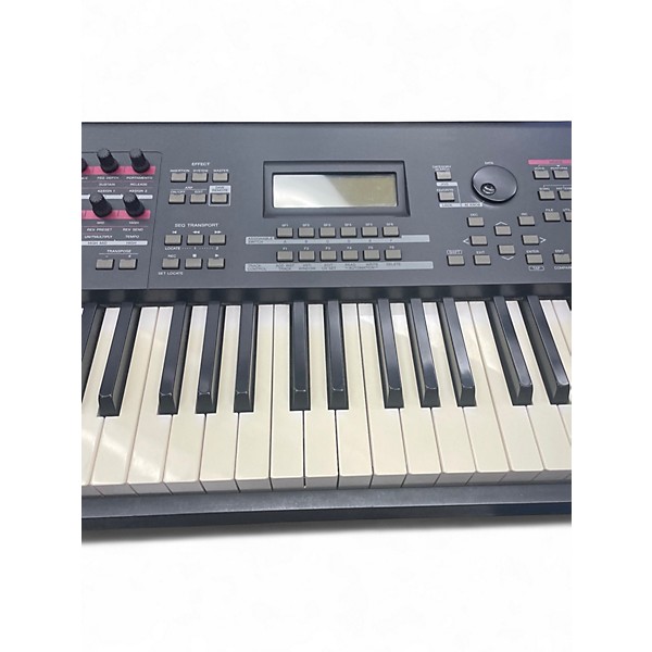 Used Yamaha MOX8 88 Key Keyboard Workstation