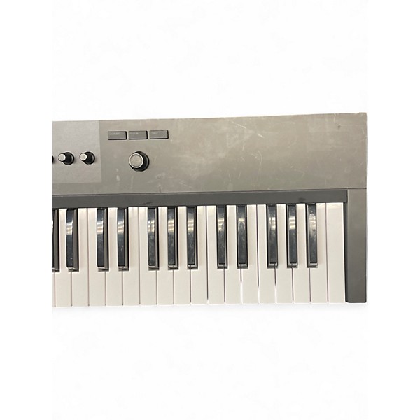 Used Native Instruments Komplete Kontrol A61 MIDI Controller