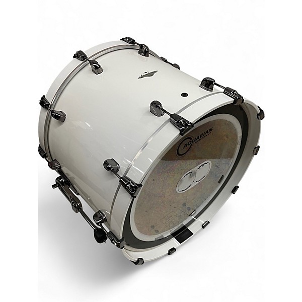 Used TAMA 4 Piece Starclassic Maple 4-Piece Shell Pack MA42TZUSPWH White Drum Kit