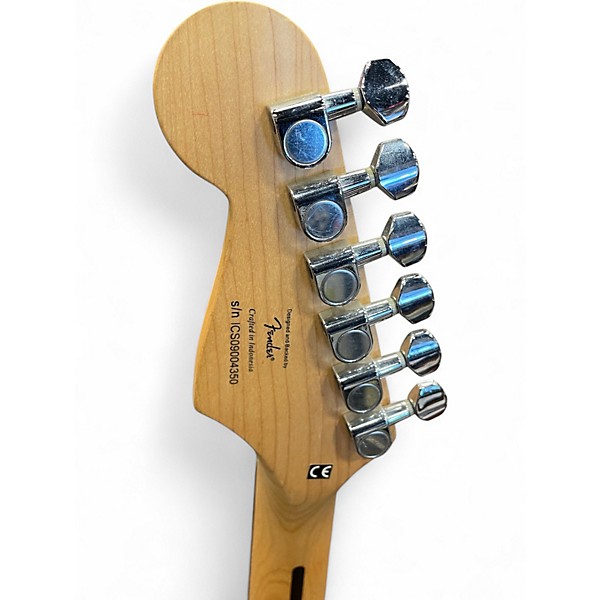 Used 2009 Squier Affinity Stratocaster Black Solid Body Electric Guitar