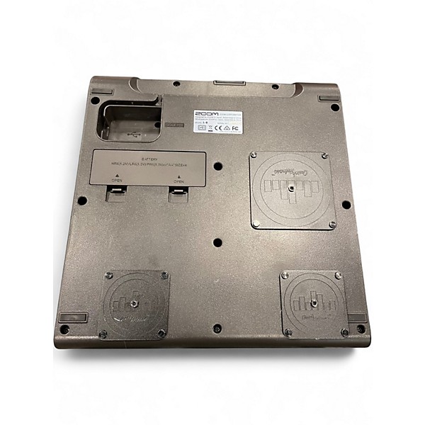 Used Zoom LiveTrak L-8 Unpowered Mixer