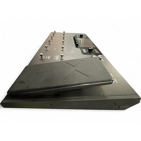 Used Line 6 Helix LT Effect Processor