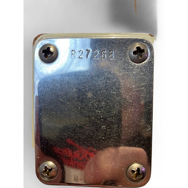 Used 2005 Fender Custom Shop 1965 Relic Stratocaster White Solid Body Electric Guitar