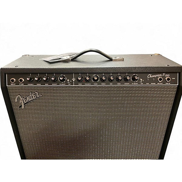 Used Fnder CHAMPION 100 II Guitar Combo Amp
