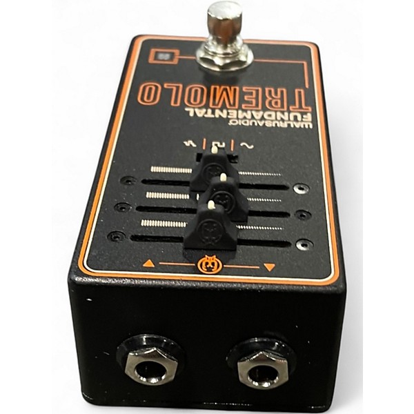 Used Walrus Audio FUNDAMENTAL TREMOLO Effect Pedal