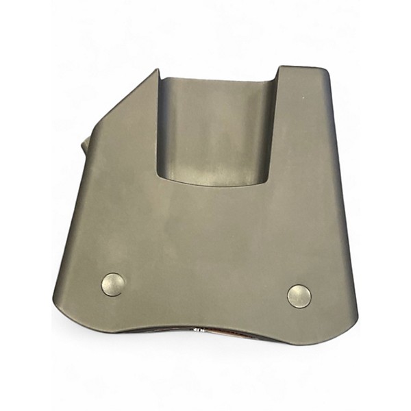 Used Harbinger v2410 Powered Speaker