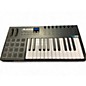 Used Alesis VI25 25 Key MIDI Controller thumbnail
