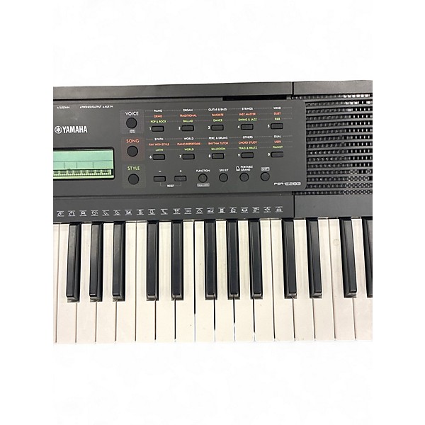 Used Yamaha PSRE283 Arranger Keyboard